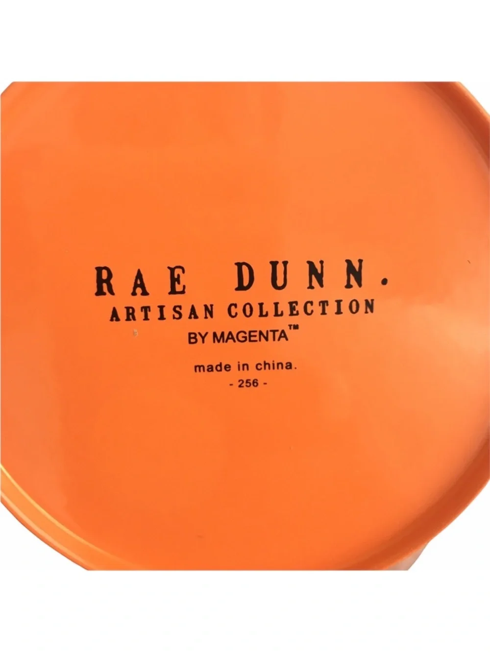 Rae Dunn back black displays